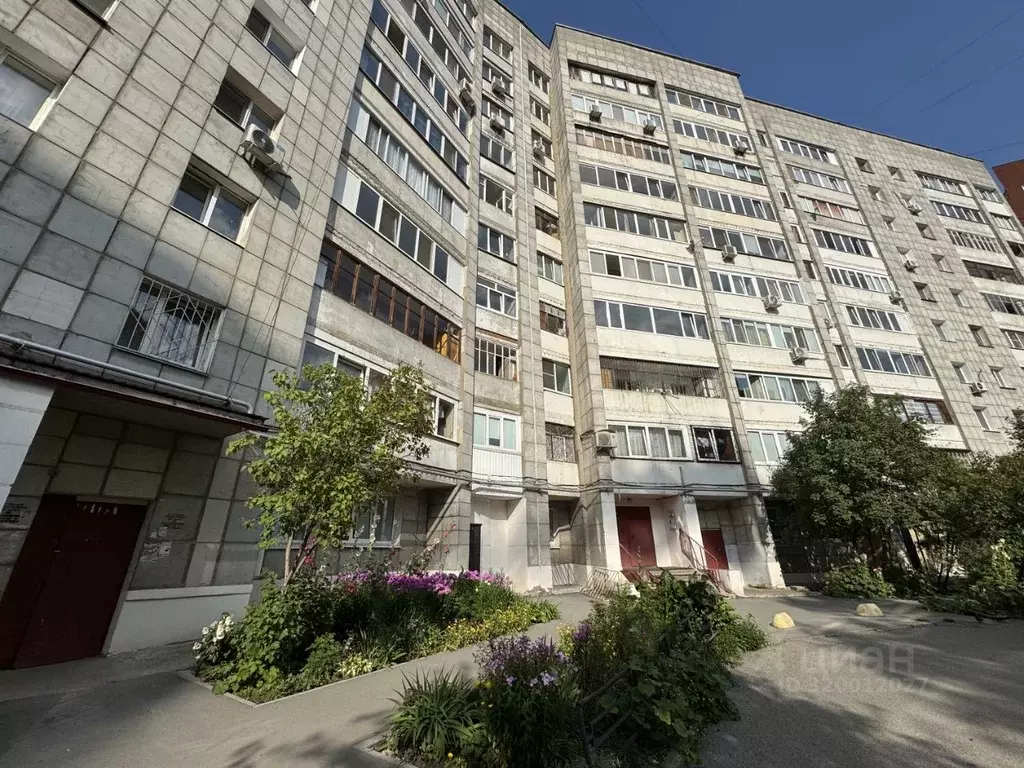 4-к кв. Пермский край, Пермь ул. Николая Островского, 49 (86.6 м) - Фото 0