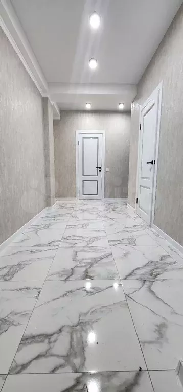 2-к. квартира, 62 м, 2/9 эт. - Фото 1