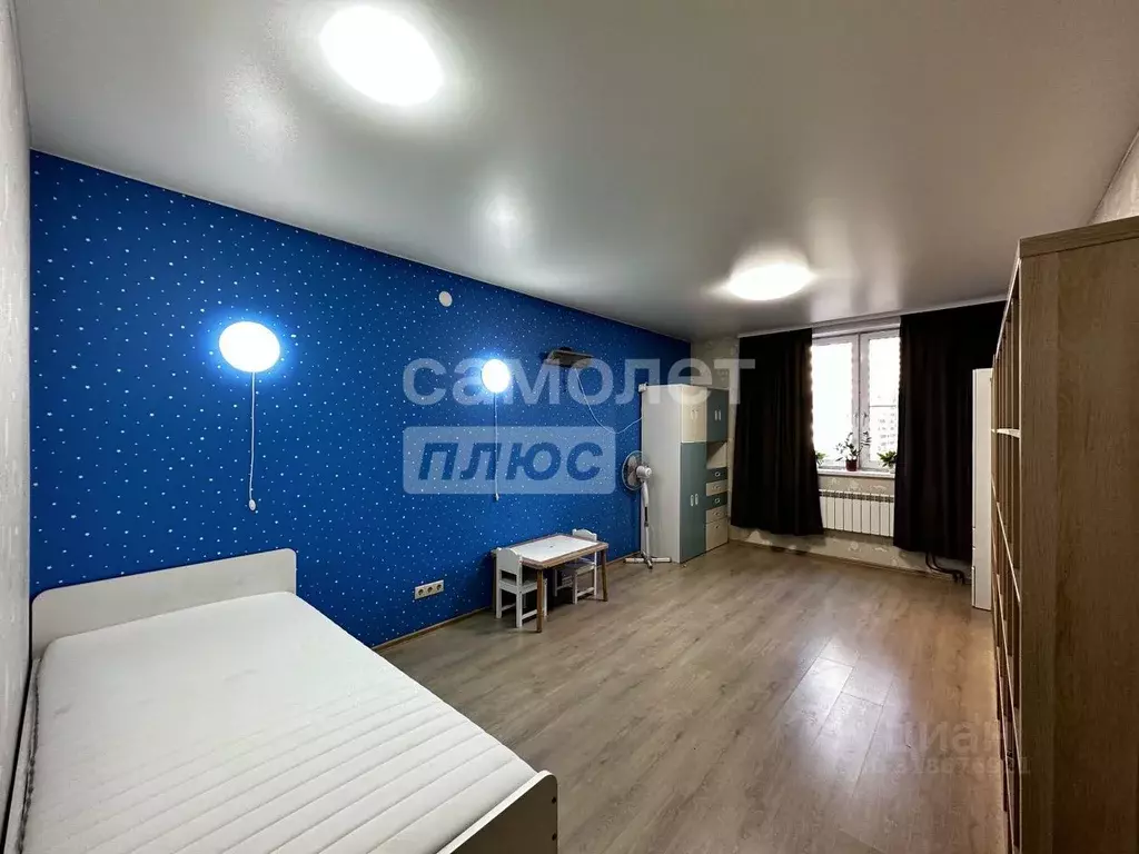 2-к кв. Московская область, Реутов ул. Октября, 44 (64.0 м) - Фото 0