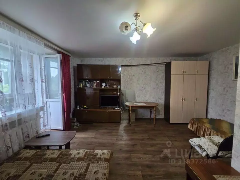 1-к кв. Татарстан, Зеленодольск ул. Карла Маркса, 61 (33.5 м) - Фото 0