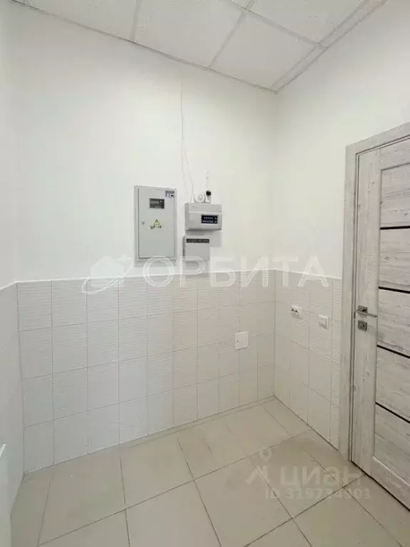 Помещение свободного назначения в Тюменская область, Тюмень Заречный ... - Фото 2