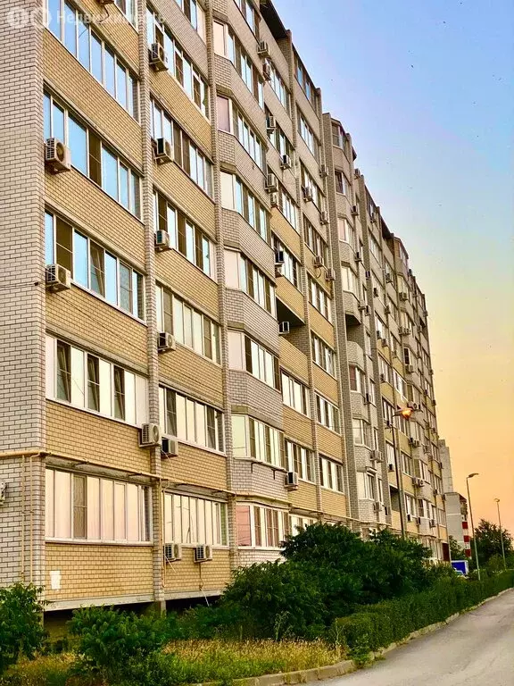 2-комнатная квартира: Волгоград, улица Никитина, 125А (62.7 м) - Фото 0