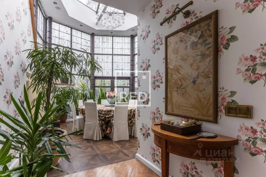 Дом в Москва ул. Академика Семенова, 97К32 (1000 м) - Фото 1