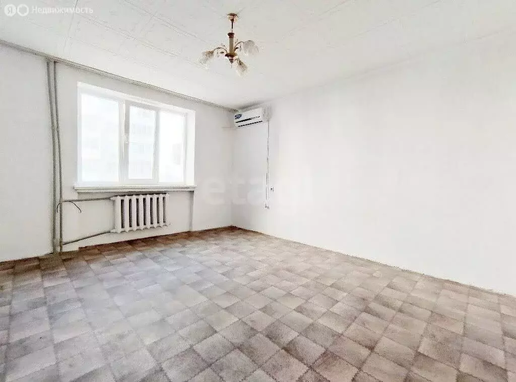 2-комнатная квартира: Симферополь, переулок Альпинистов, 8/5 (55 м) - Фото 1