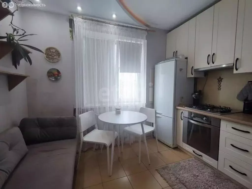 1-комнатная квартира: Симферополь, улица Бела Куна, 19 (38 м) - Фото 1