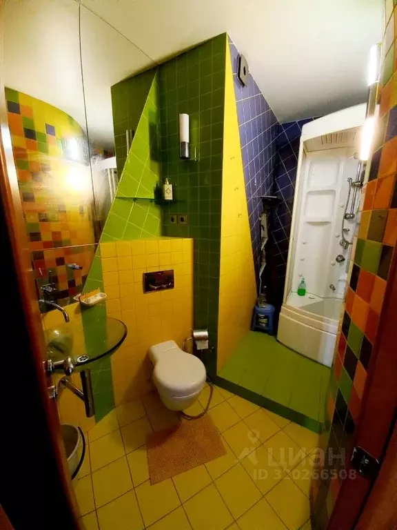 5-к кв. Москва ул. Генерала Белобородова, 19 (215.0 м) - Фото 1