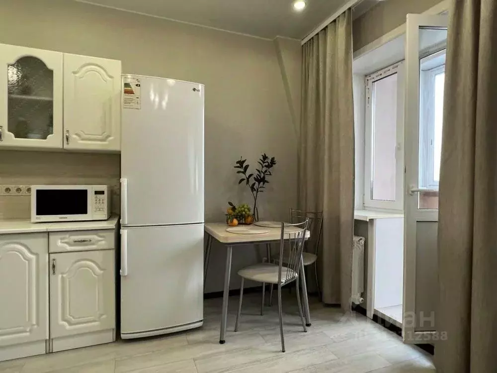 3-к кв. Иркутская область, Иркутск Радужный мкр, 123 (75.0 м) - Фото 1