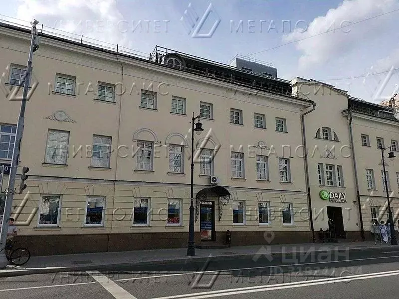 Офис в Москва ул. Остоженка, 10 (126 м) - Фото 0