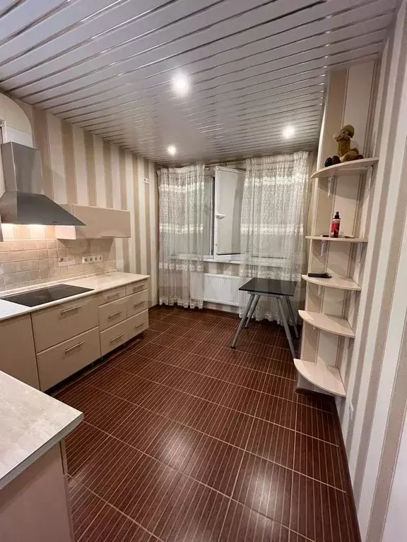 1-к. квартира, 30 м, 1/7 эт. - Фото 0