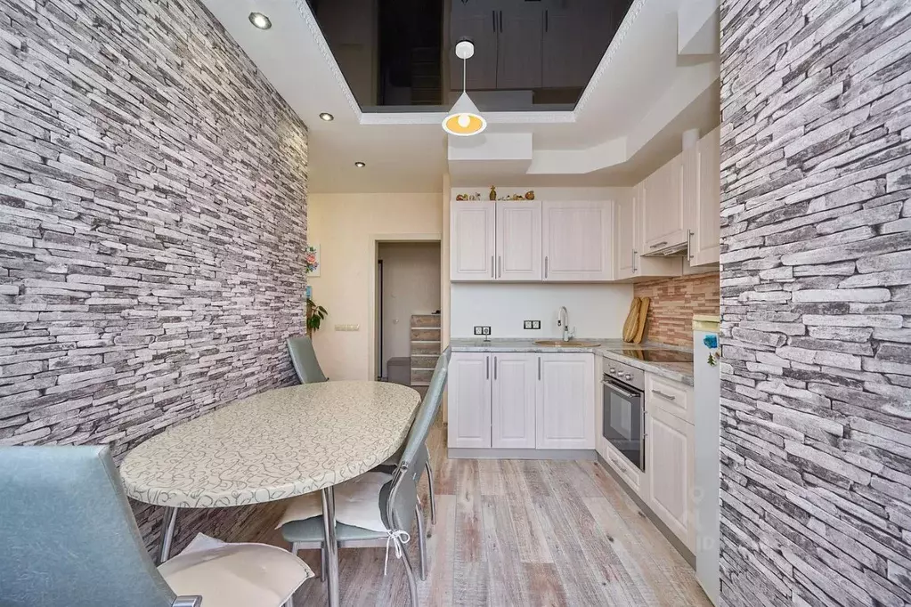 1-к кв. Краснодарский край, Краснодар Юбилейный мкр, ул. Генерала ... - Фото 0