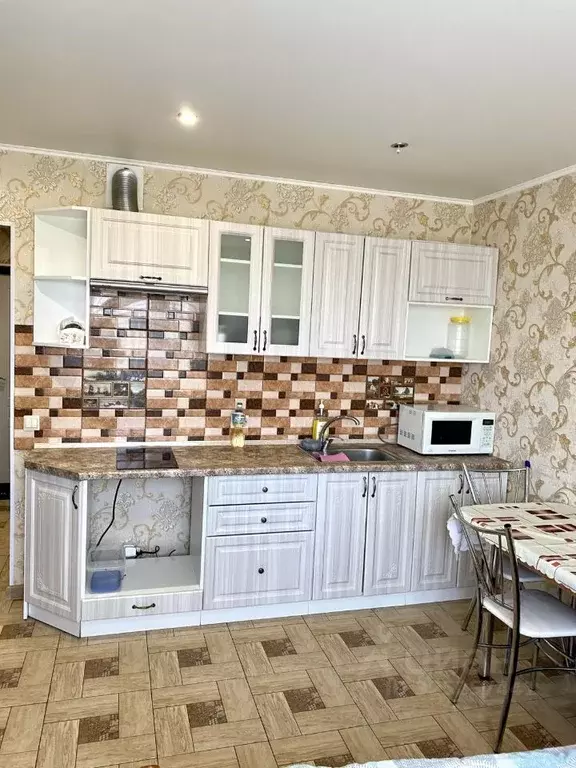 Студия Калужская область, Калуга Хрустальная ул., 44к3 (24.0 м) - Фото 1