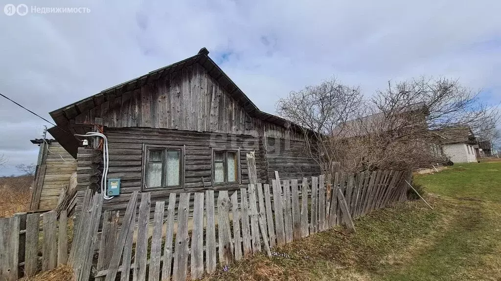 Дом в Тверская область, Лихославльский муниципальный округ, деревня ... - Фото 0