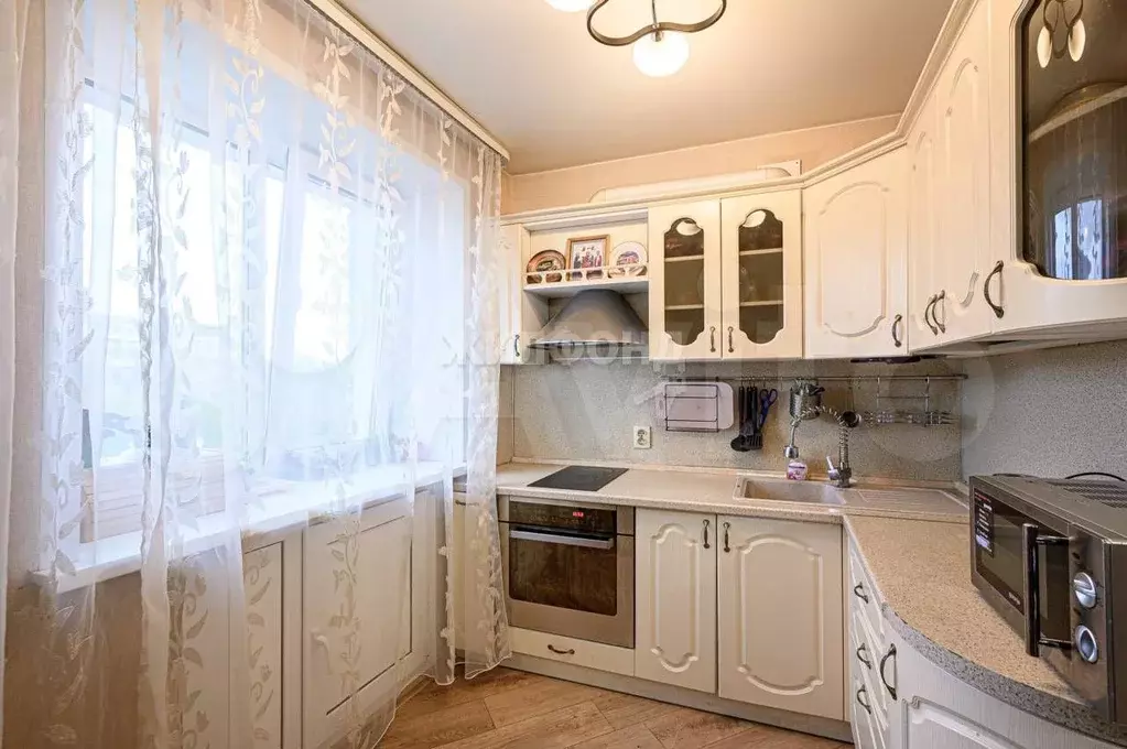 3-к. квартира, 60 м, 5/5 эт. - Фото 0