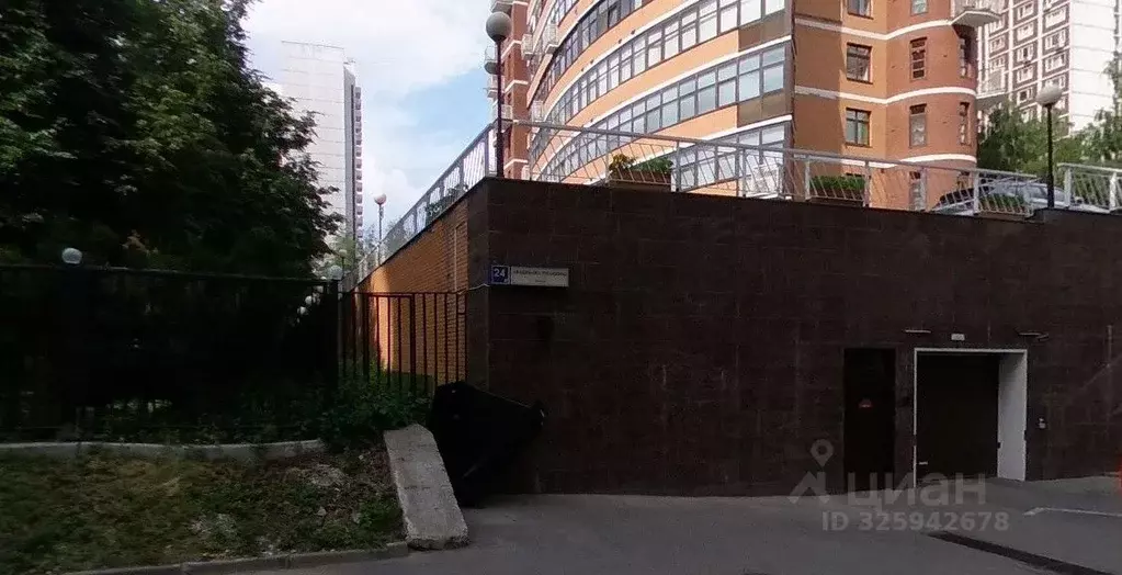 Гараж в Москва ул. Академика Пилюгина, 24К1 (14 м) - Фото 2