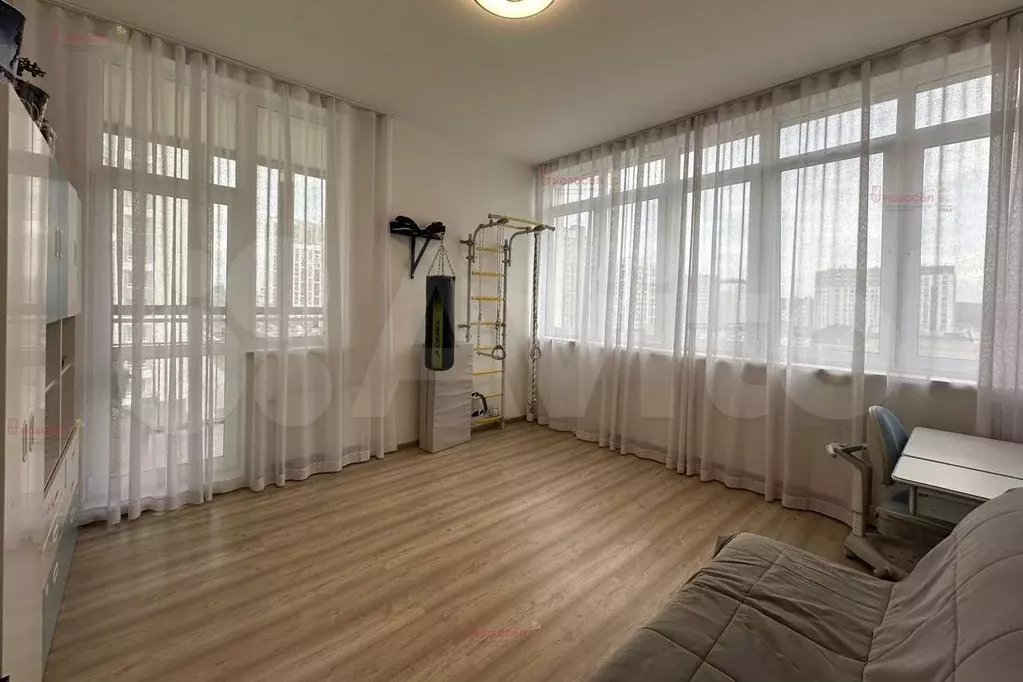 3-к. квартира, 100 м, 6/10 эт. - Фото 1
