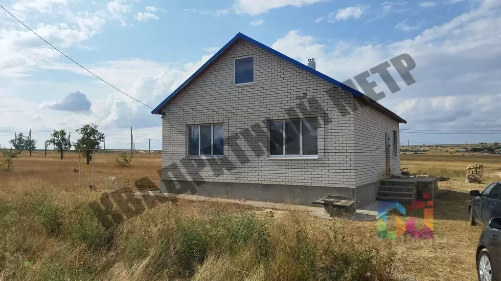 Дом в Калмыкия, Элиста ул. Тополиная, 44 (82 м) - Фото 0