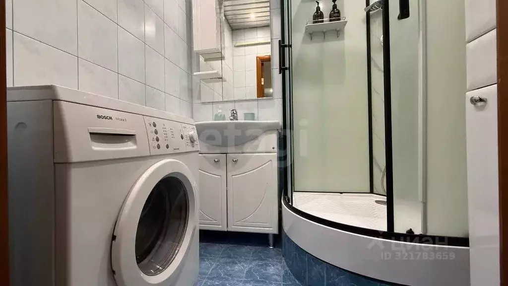 2-к кв. Ямало-Ненецкий АО, Ноябрьск Советская ул., 54 (50.8 м) - Фото 1