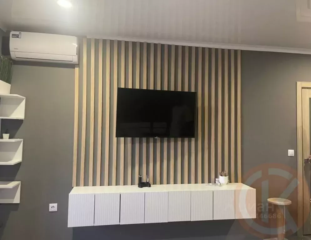 3-к кв. Крым, Черноморское пгт ул. Димитрова, 10Б (69.9 м) - Фото 2