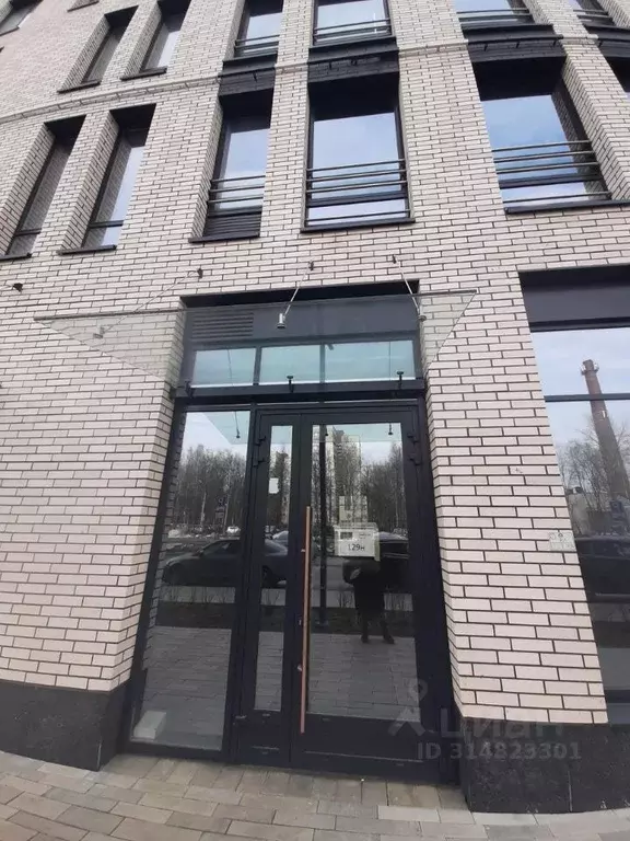 Помещение свободного назначения в Санкт-Петербург Светлана Парк жилой ... - Фото 1