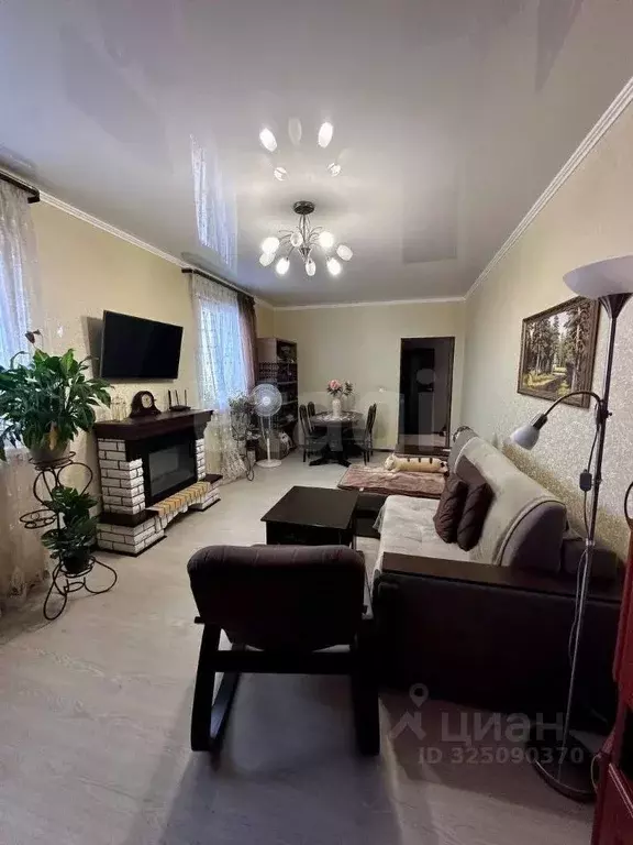 3-к кв. Тверская область, Тверь ул. Паши Савельевой, 54 (99.0 м) - Фото 0