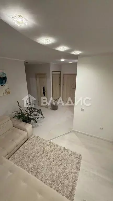 3-к кв. Калининградская область, Калининград ул. Добролюбова, 48 (60.0 ... - Фото 2