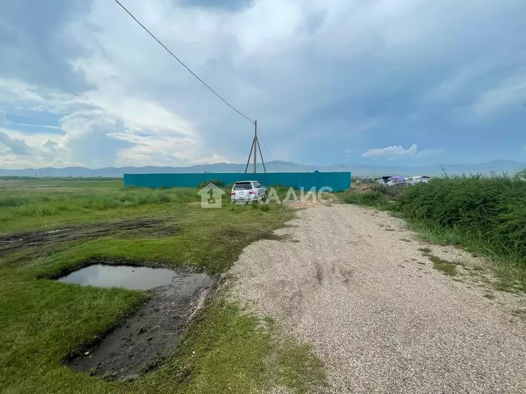 Участок в Бурятия, Селенгинский район, с. Гусиное Озеро ул. Рыбхоз ... - Фото 0