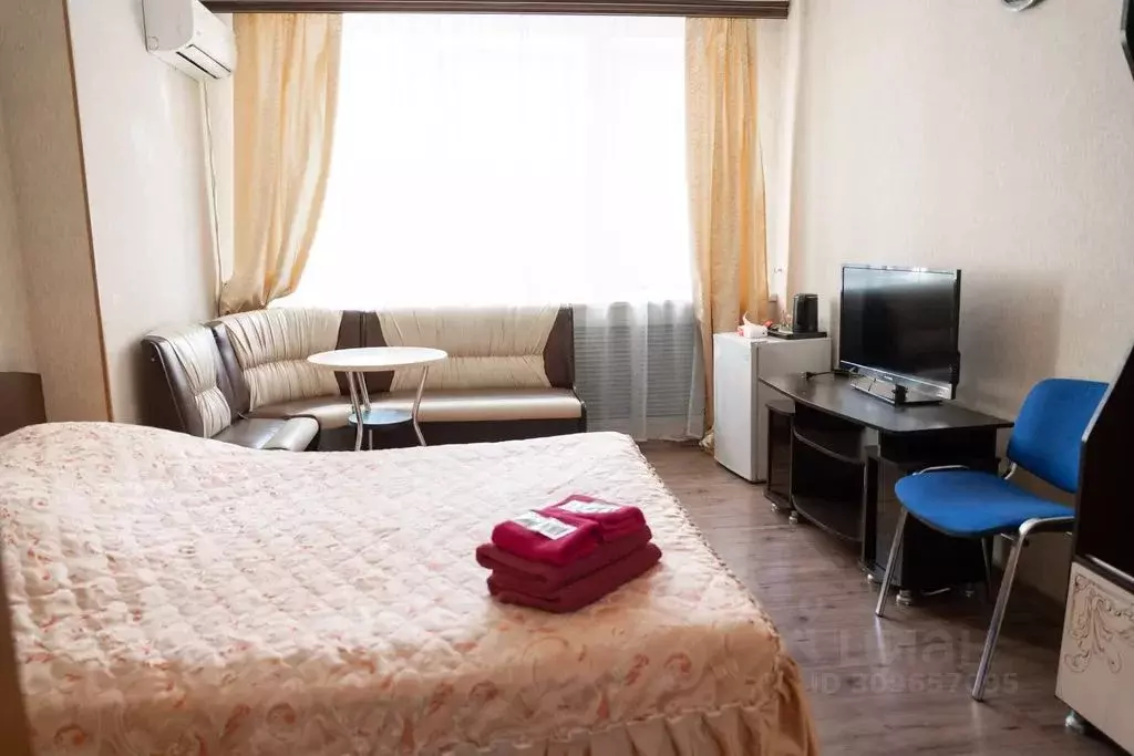 Комната Приморский край, Владивосток Океанский просп., 15А - Фото 1