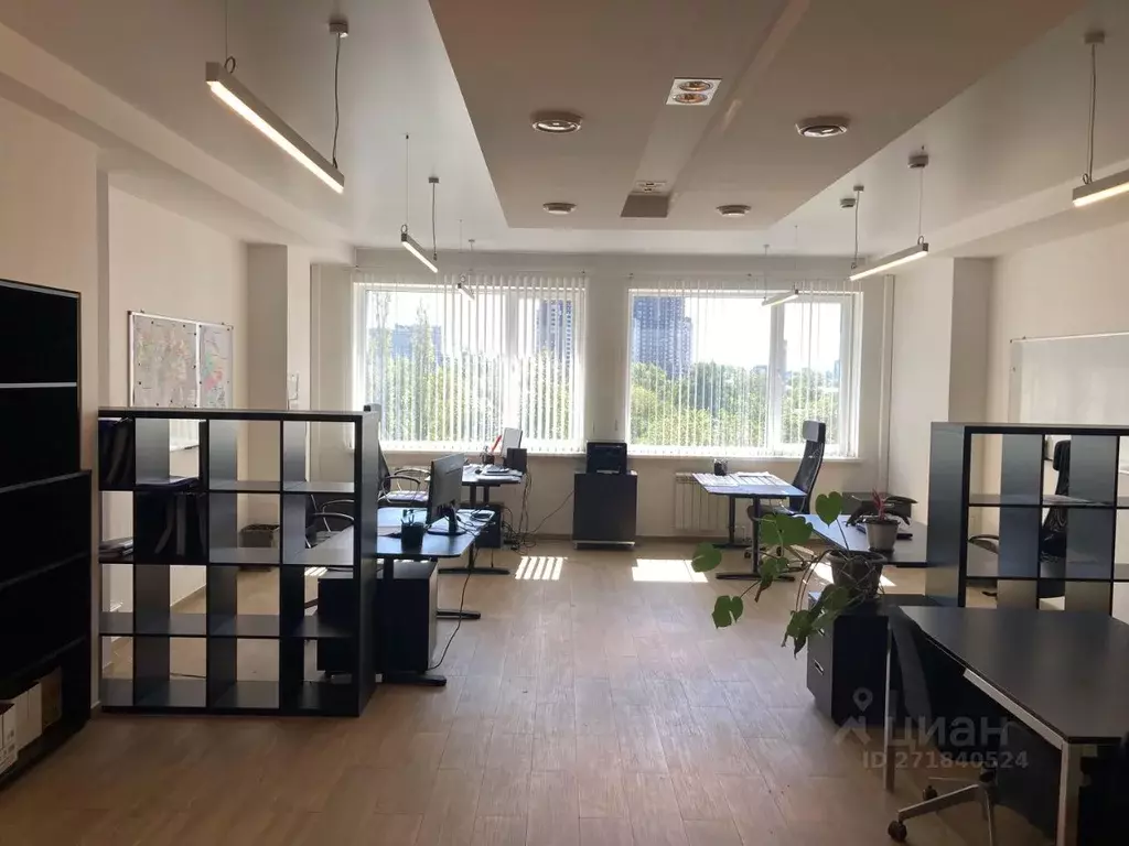 Офис в Нижегородская область, Нижний Новгород ул. Максима Горького, ... - Фото 1