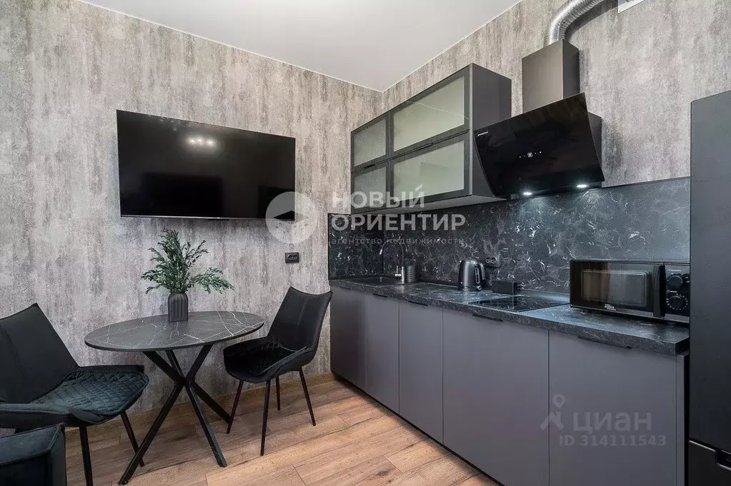 Студия Свердловская область, Екатеринбург ул. Декабристов, 20 (38.0 м) - Фото 2