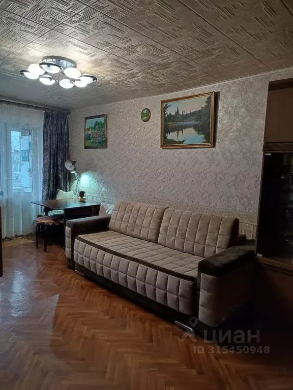 3-к кв. Брянская область, Дятьково 12-й мкр, 9 (63.4 м) - Фото 1