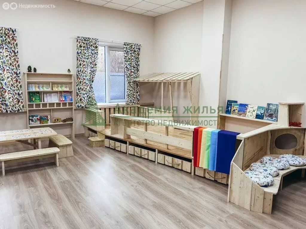 Помещение свободного назначения (216 м) - Фото 1