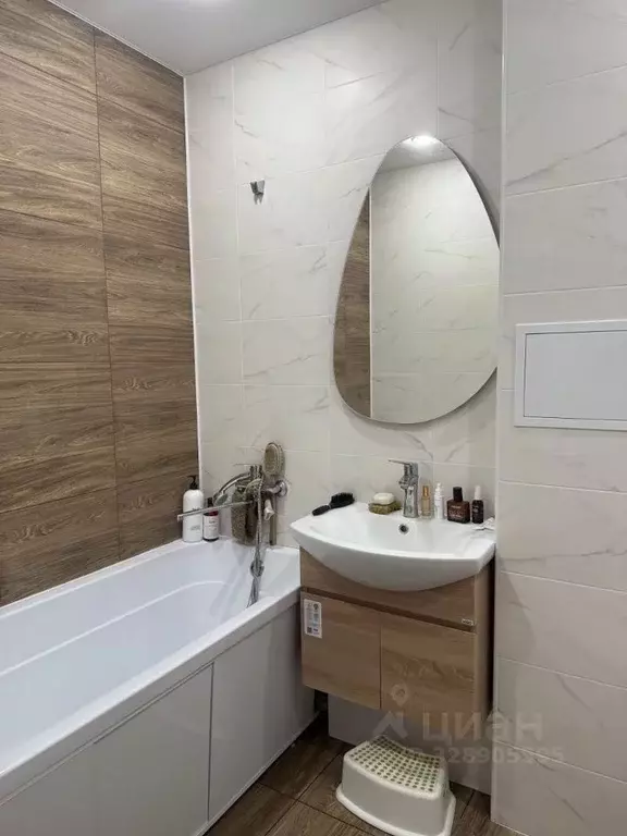 2-к кв. Татарстан, Чистополь ул. Полющенкова, 28/3 (55.0 м) - Фото 2