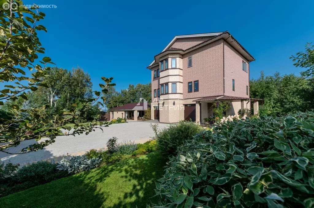 Дом в Южно-Сахалинск, улица Цветочная аллея, 5 (398.1 м) - Фото 2