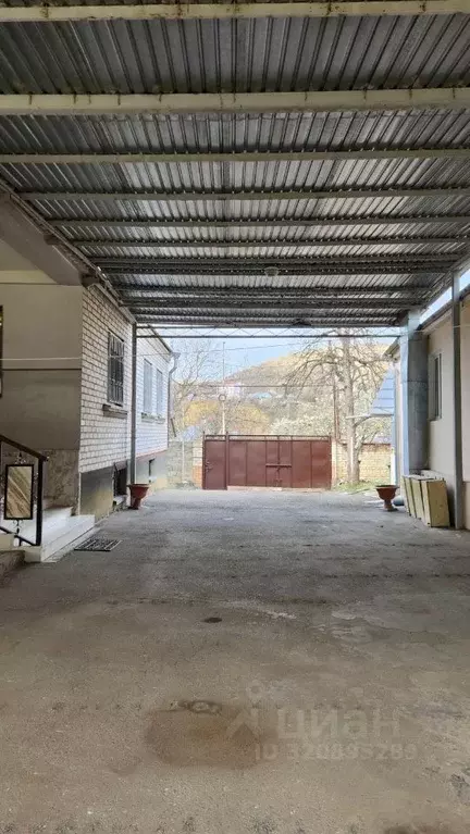 Дом в Ставропольский край, Кисловодск ул. Калинина, 66 (230 м) - Фото 2