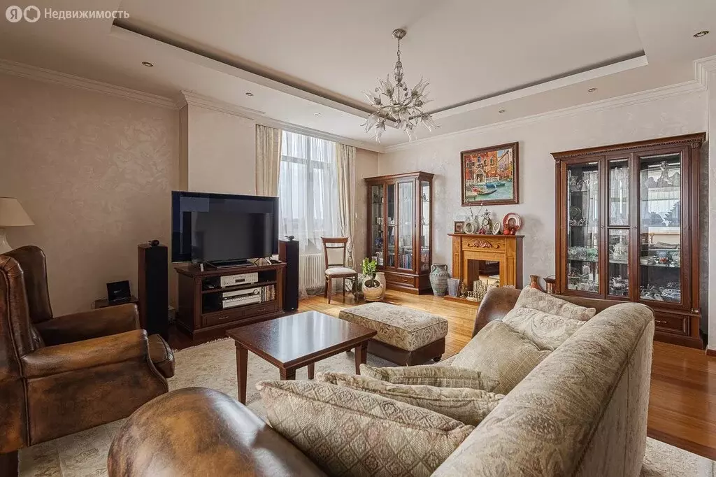 4-комнатная квартира: Москва, улица Шаболовка, 10к1 (141.8 м) - Фото 1