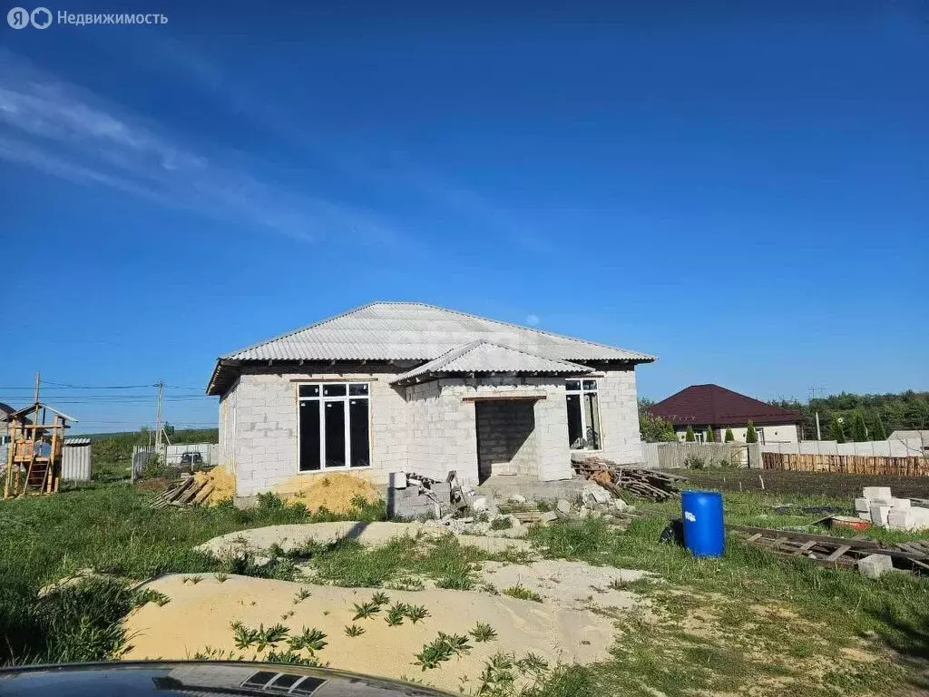 Дом в Белгородская область, Яковлевский муниципальный округ, село ... - Фото 0