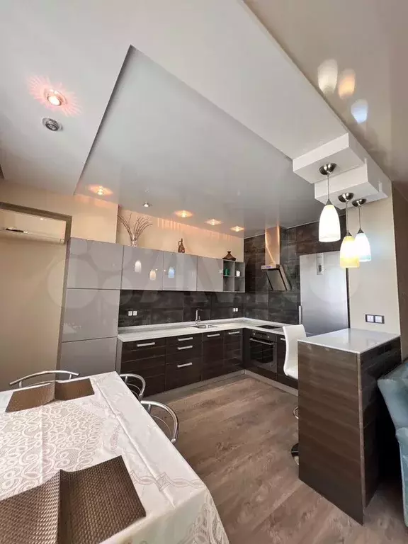 2-к. квартира, 65 м, 11/16 эт. - Фото 0