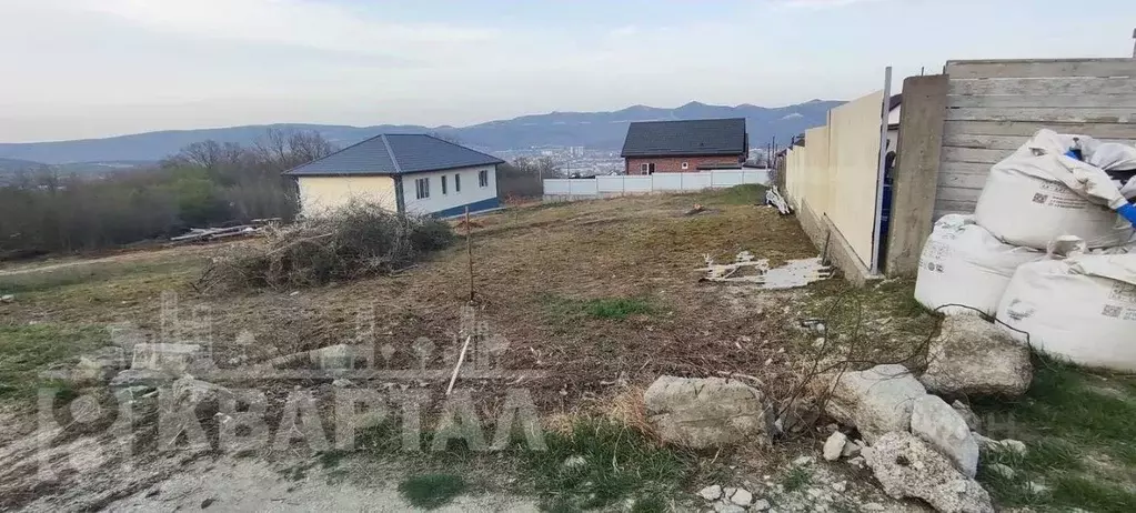 Участок в Краснодарский край, Новороссийск ул. Чапаева, 13 (8.16 сот.) - Фото 2