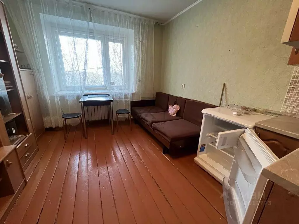 Комната Татарстан, Казань ул. Братьев Касимовых, 6 (13.0 м) - Фото 0