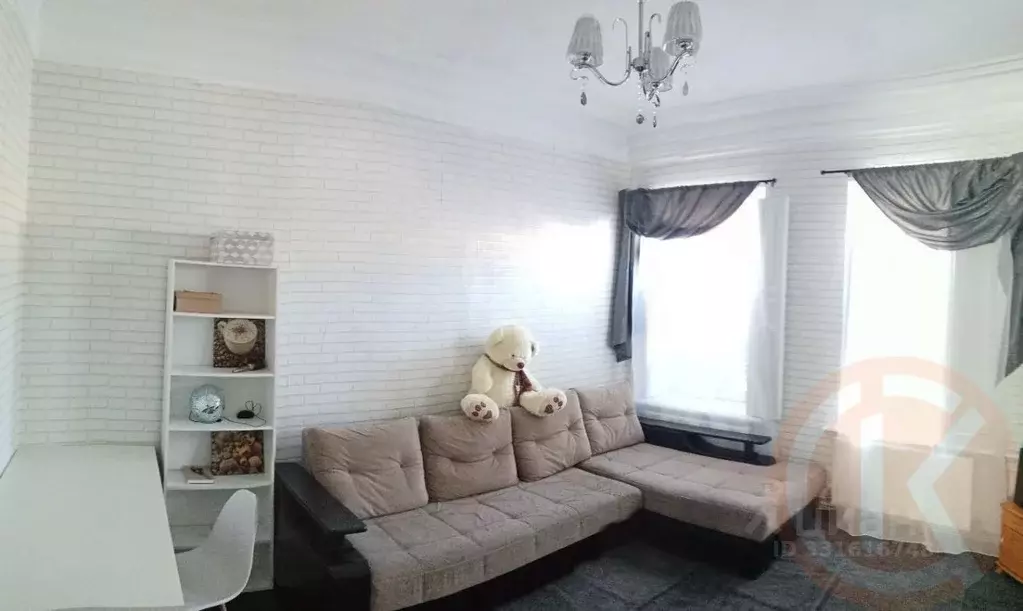 4-к кв. Крым, Симферополь ул. Краснознаменная, 94 (52.0 м) - Фото 1