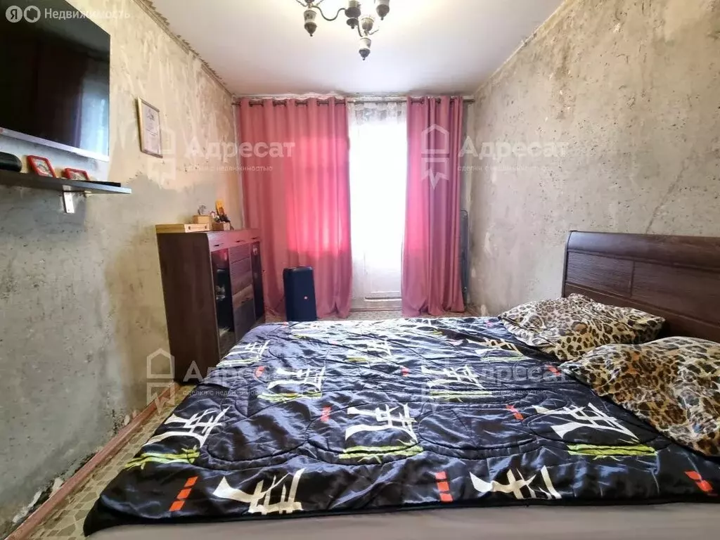 3-комнатная квартира: Волгоград, улица Менжинского, 27 (64.9 м) - Фото 1