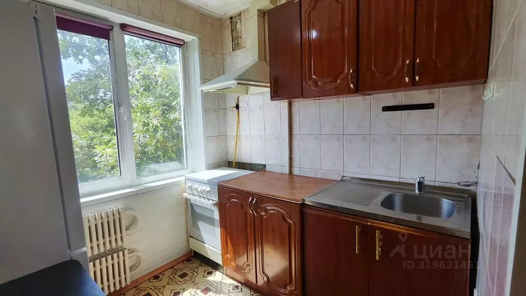 3-к кв. Оренбургская область, Оренбург Театральная ул., 7 (62.3 м) - Фото 0