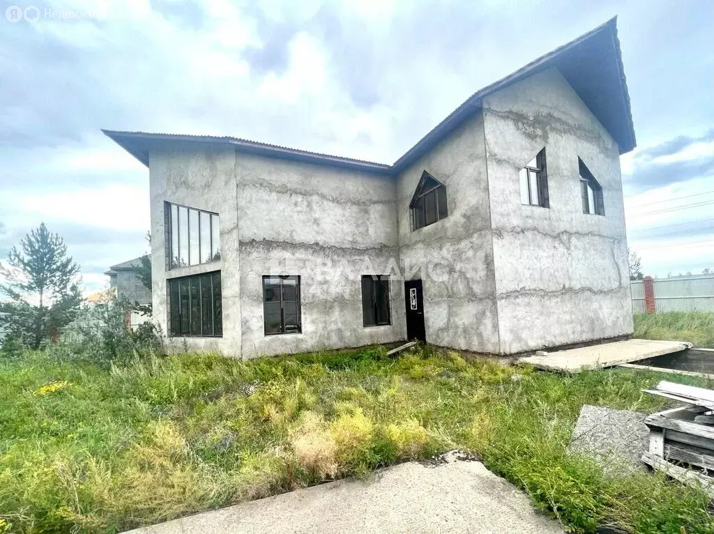 Дом в Смоленка, 2-я Клубничная улица, 8 (467.8 м) - Фото 1