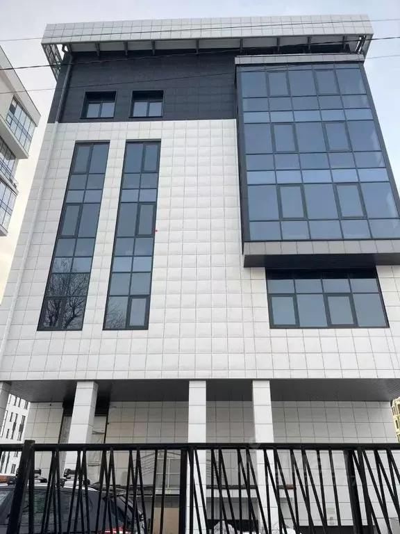 Помещение свободного назначения в Иркутская область, Иркутск ул. ... - Фото 1