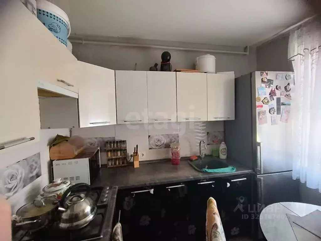 2-к кв. Белгородская область, Губкин Преображенская ул., 6 (53.6 м) - Фото 1