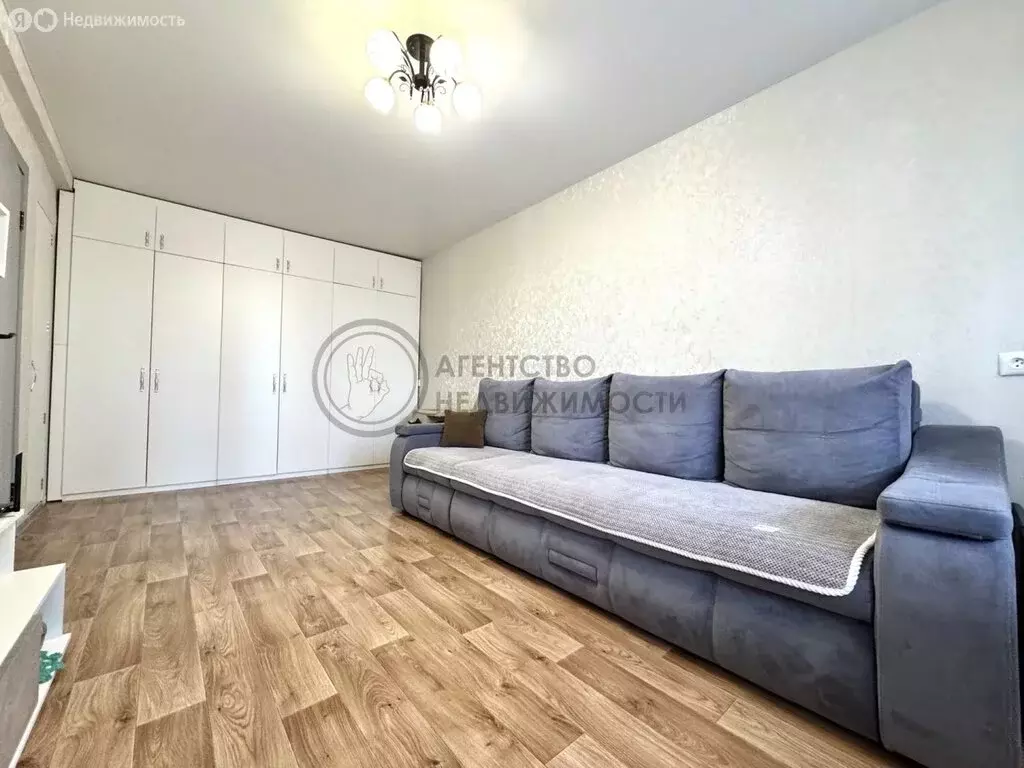 2-комнатная квартира: Казань, улица Профессора Камая, 15 (50 м) - Фото 1