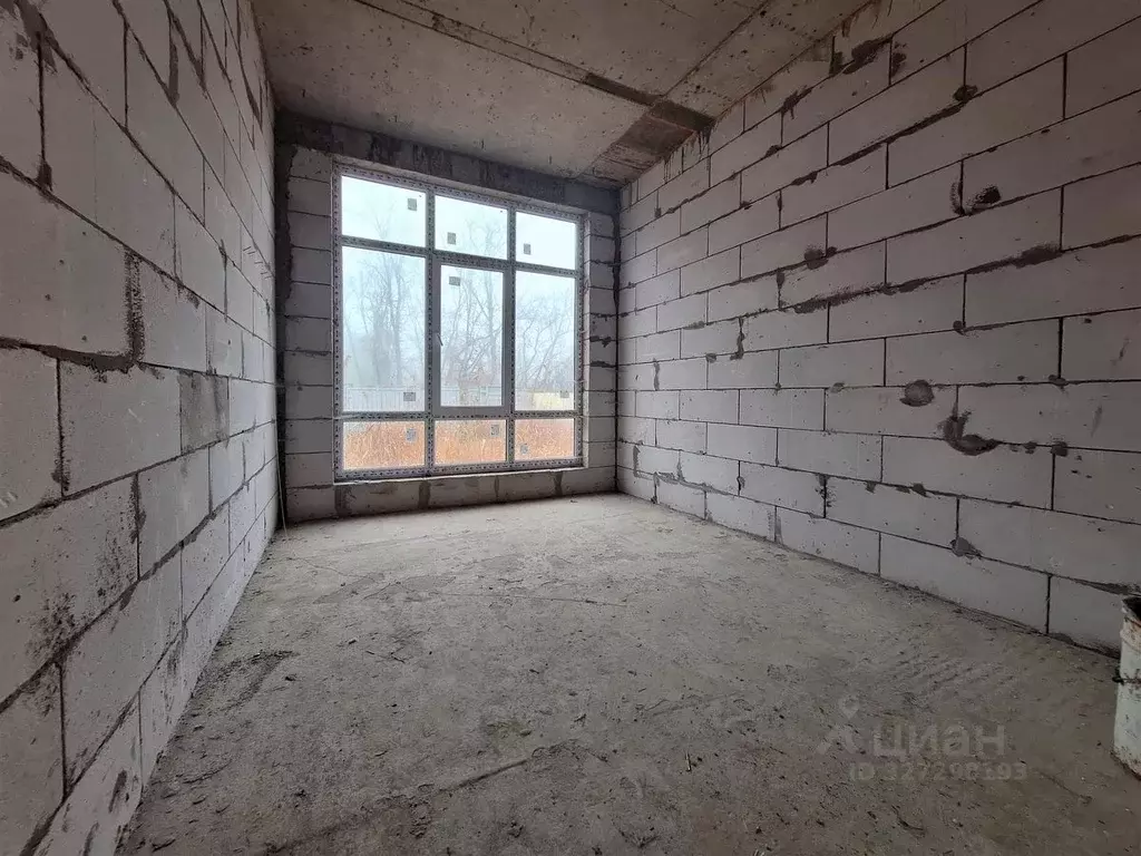 Дом в Адыгея, Тахтамукайский район, Старобжегокайское с/пос, Строитель ... - Фото 2