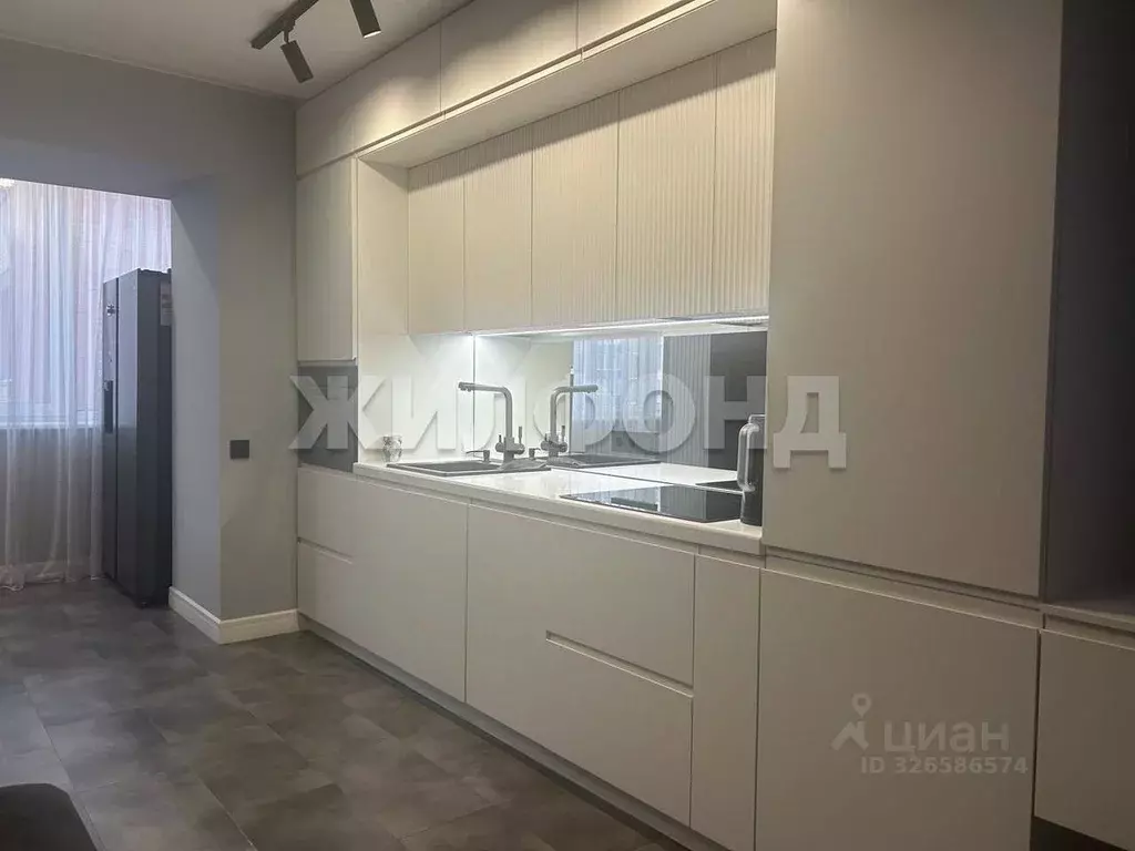 3-к кв. Хакасия, Абакан ул. Торосова, 7А (72.0 м) - Фото 2