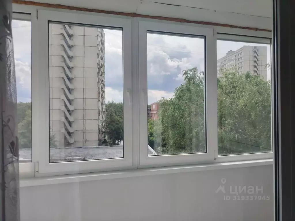 1-к кв. Самарская область, Тольятти ул. Баныкина, 30 (33.0 м) - Фото 0