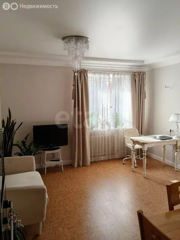 1-комнатная квартира: Тюмень, Солнечный проезд, 7 (50.7 м) - Фото 1